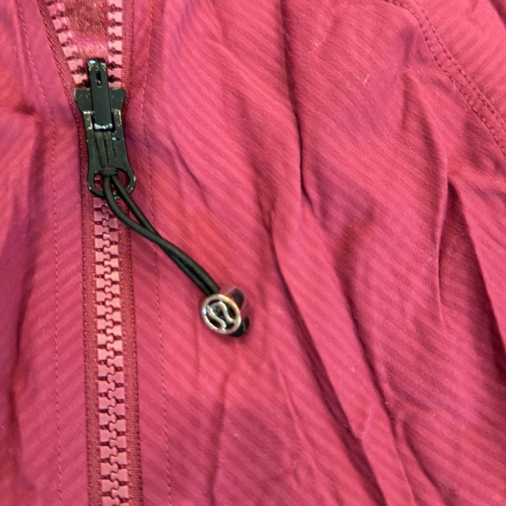 Lululemon Jacket - Picture 3 of 5
